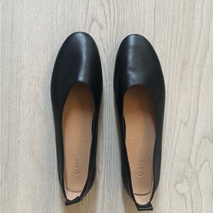 Quince Classic Black Leather Flats